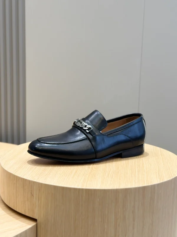 GC Men's Leather Loafers With Interlocking G - RG02