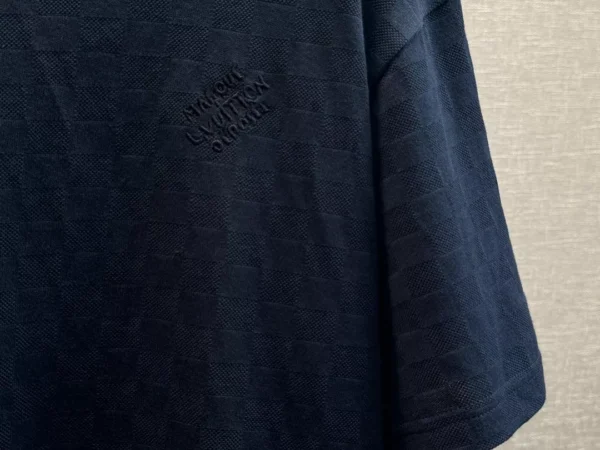 LV Damier Signature T-Shirt in Black - LRT85