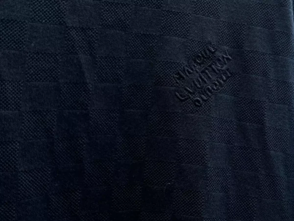 LV Damier Signature T-Shirt in Black - LRT85