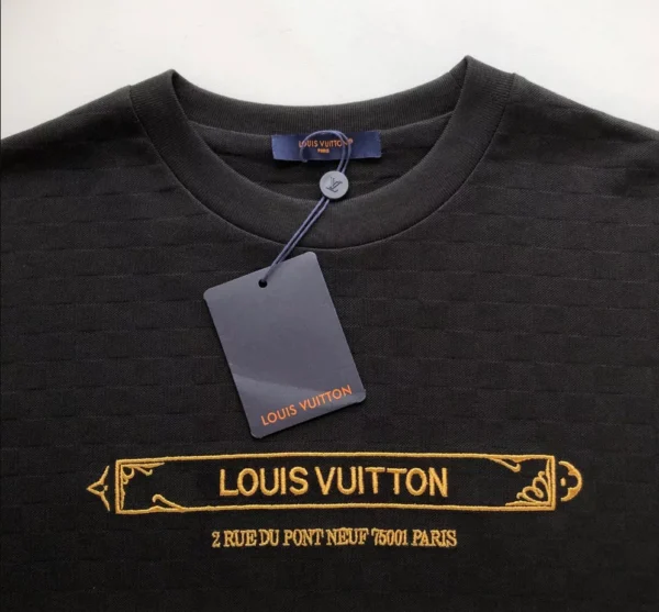 LV Embellished Damier Piqué T-Shirt in Black - LRT81