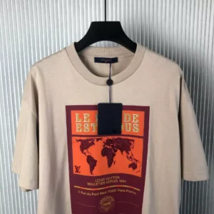LV Embellished Graphic Cotton T-Shirt in Brown - LRT73
