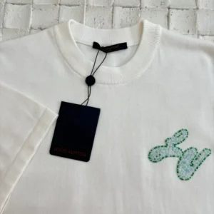 LV Embellished Short-Sleeved Crewneck in White - LRT90