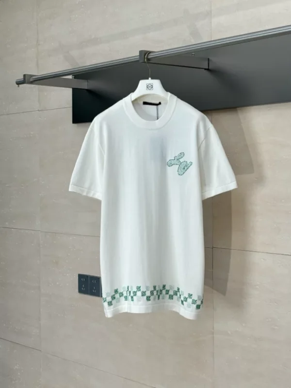 LV Embellished Short-Sleeved Crewneck in White - LRT90
