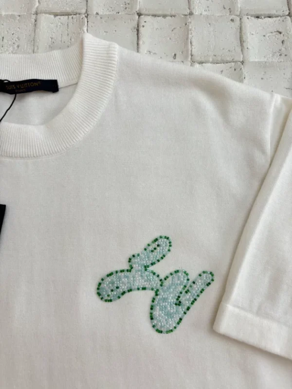 LV Embellished Short-Sleeved Crewneck in White - LRT90