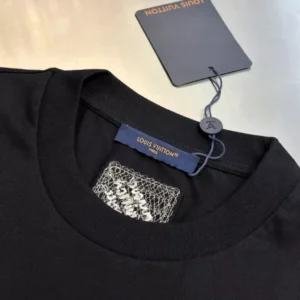 LV Embroidered Signature T-Shirt in Black - LRT99