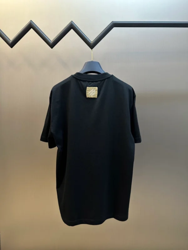 LV Embroidered Signature T-Shirt in Black - LRT99