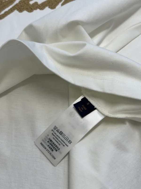 LV Embroidered Signature T-Shirt in White - LRT100