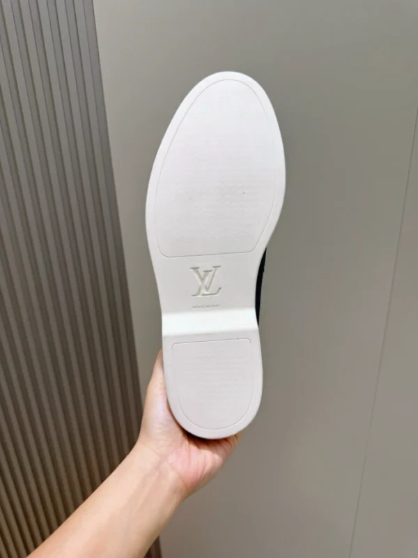 LV Estate Loafer - RL82
