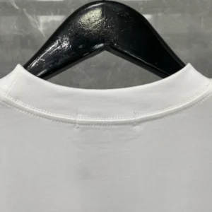 LV Monogram Gradient Embellished Short-Sleeved Crewneck - LRT101