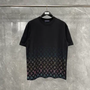 LV Monogram Gradient Embellished Short-Sleeved Crewneck - LRT102