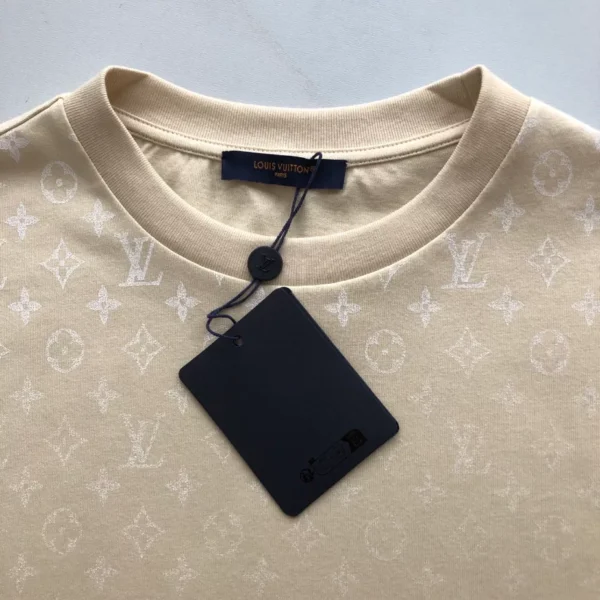 LV Monogram Gradient T-Shirt in Light Beige - LRT80
