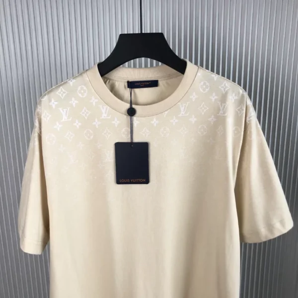LV Monogram Gradient T-Shirt in Light Beige - LRT80