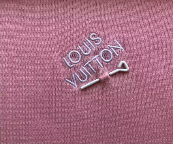 LV Signature Short-Sleeved Cotton Crewneck in Pink - LRT104