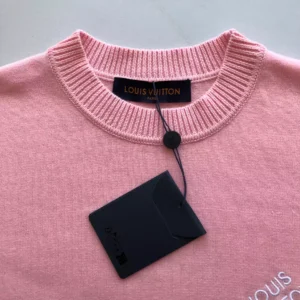 LV Signature Short-Sleeved Cotton Crewneck in Pink - LRT104