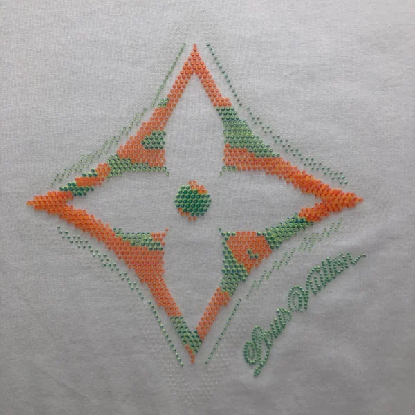 LV Monogram Flower 3D Gradient Print T-Shirt in White - LRT71