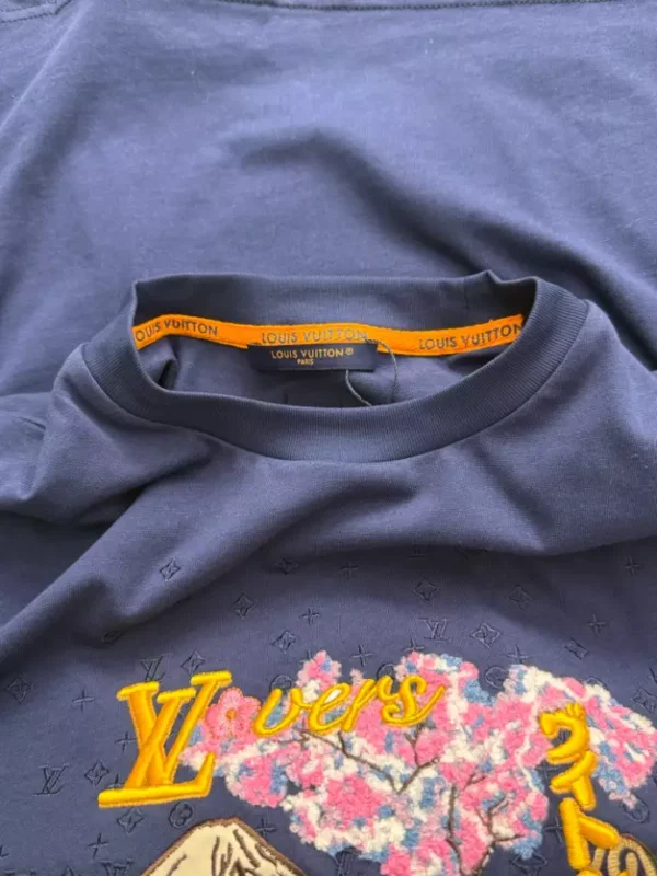LV Embroidered T-Shirt in Blue - LRT115