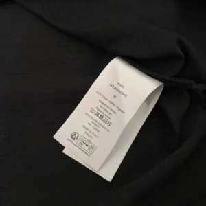 Christian Dior Couture T-Shirt, Relaxed Fit Black Distressed-Effect Cotton Jersey - DRT11