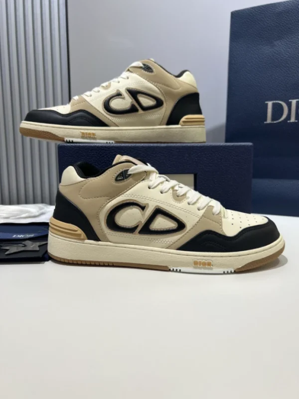 Dior B57 Mid-Top Sneaker - RDS122