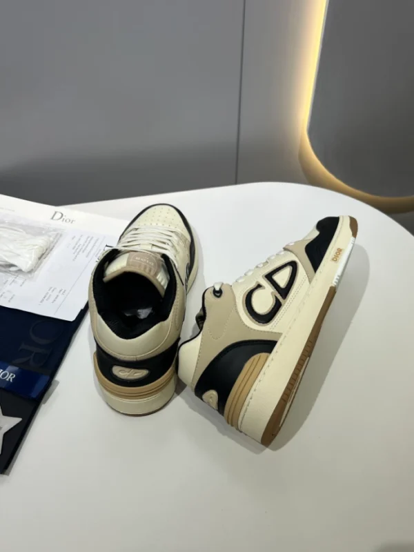 Dior B57 Mid-Top Sneaker - RDS122