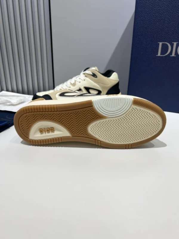 Dior B57 Mid-Top Sneaker - RDS122