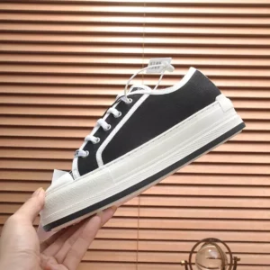 Dior Walk'n'Dior Platform Sneaker - RDS113