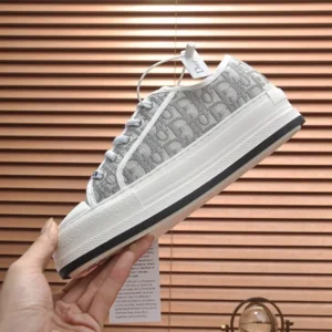Dior Walk'n'Dior Platform Sneaker - RDS114