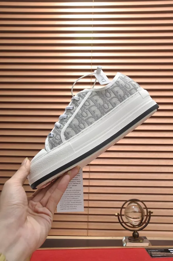 Dior Walk'n'Dior Platform Sneaker - RDS114
