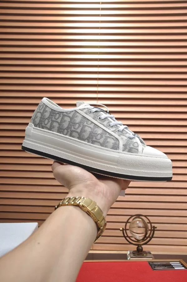 Dior Walk'n'Dior Platform Sneaker - RDS114