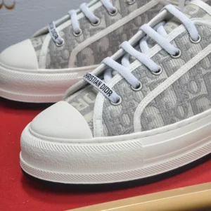 Dior Walk'n'Dior Platform Sneaker - RDS114