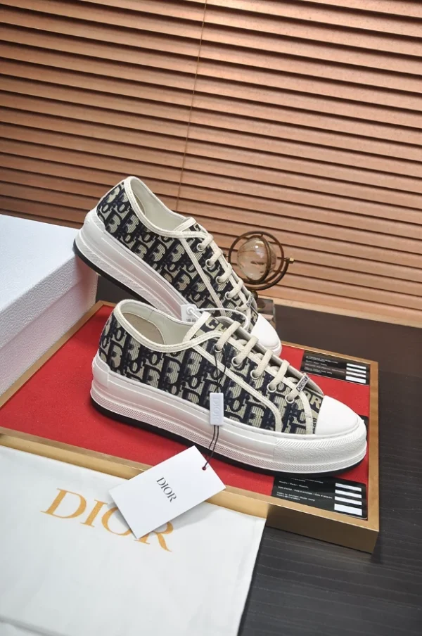 Dior Walk'n'Dior Platform Sneaker - RDS115