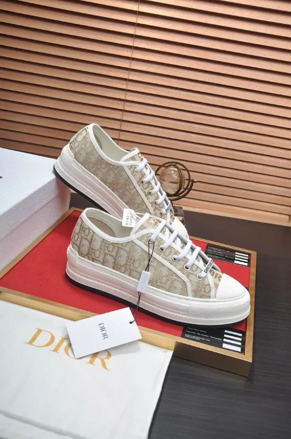 Dior Walk'n'Dior Platform Sneaker - RDS119