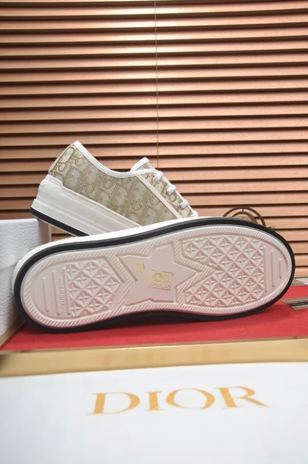 Dior Walk'n'Dior Platform Sneaker - RDS119