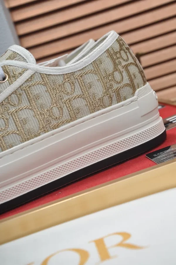Dior Walk'n'Dior Platform Sneaker - RDS119