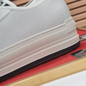Dior Walk'n'Dior Platform Sneaker - RDS120