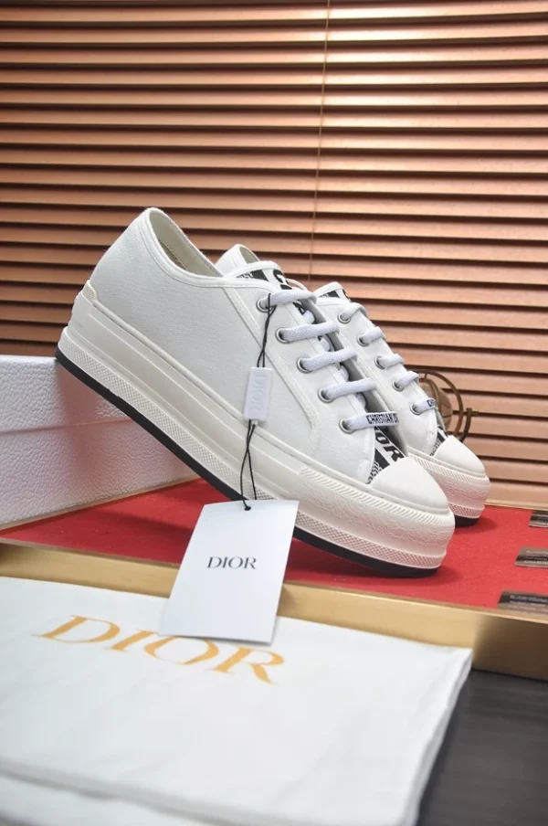 Dior Walk'n'Dior Platform Sneaker - RDS120