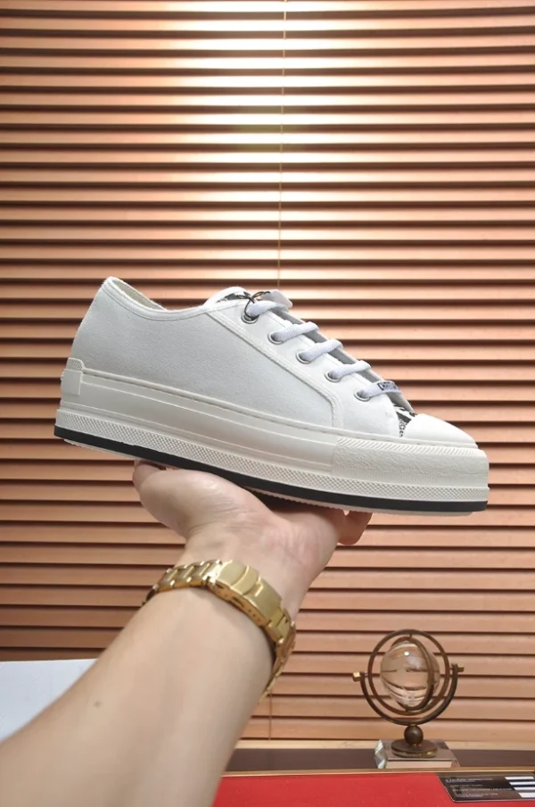 Dior Walk'n'Dior Platform Sneaker - RDS120