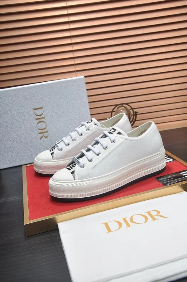 Dior Walk'n'Dior Platform Sneaker - RDS120