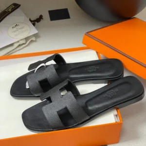 Hermes Oran Sandal - H01