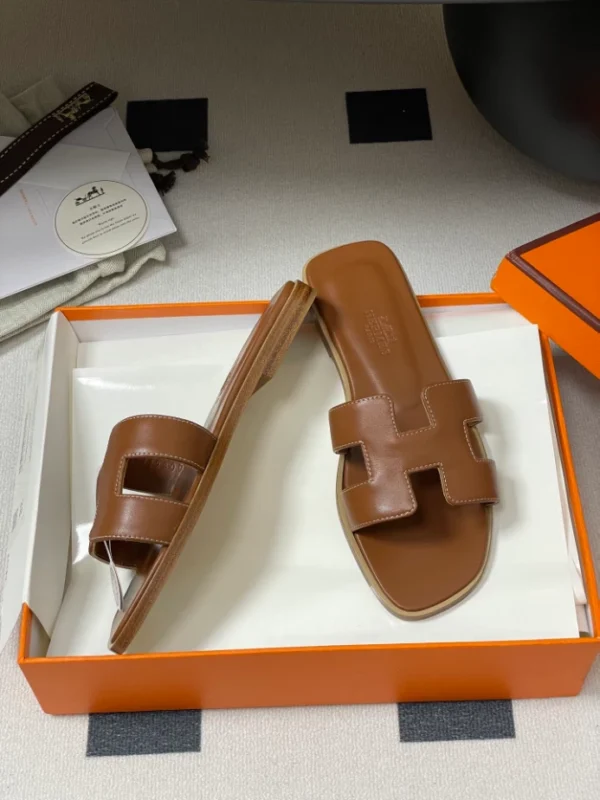 Hermes Oran Sandal - H02
