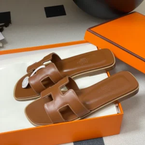 Hermes Oran Sandal - H02