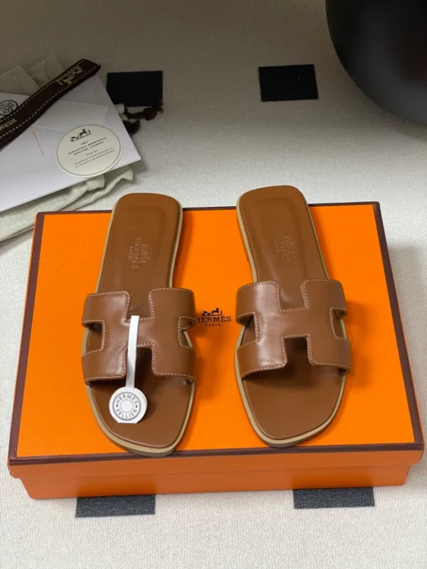 Hermes Oran Sandal - H02