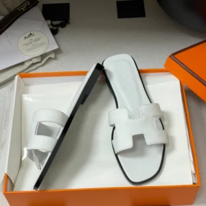 Hermes Oran Sandal - H03