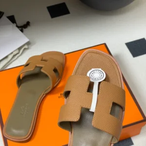 Hermes Oran Sandal - H05