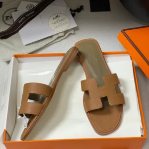 Hermes Oran Sandal - H05
