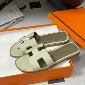 Hermes Oran Sandal - H07
