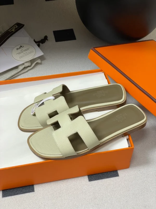 Hermes Oran Sandal - H07