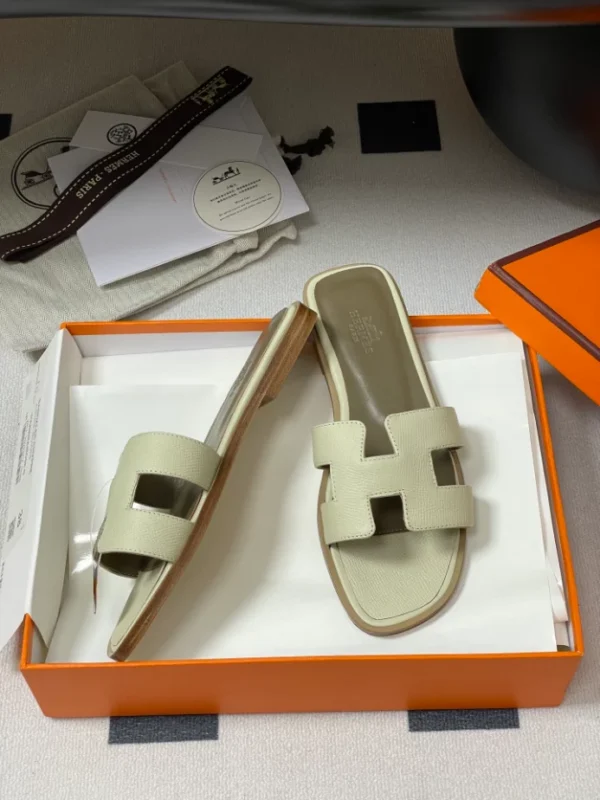 Hermes Oran Sandal - H07
