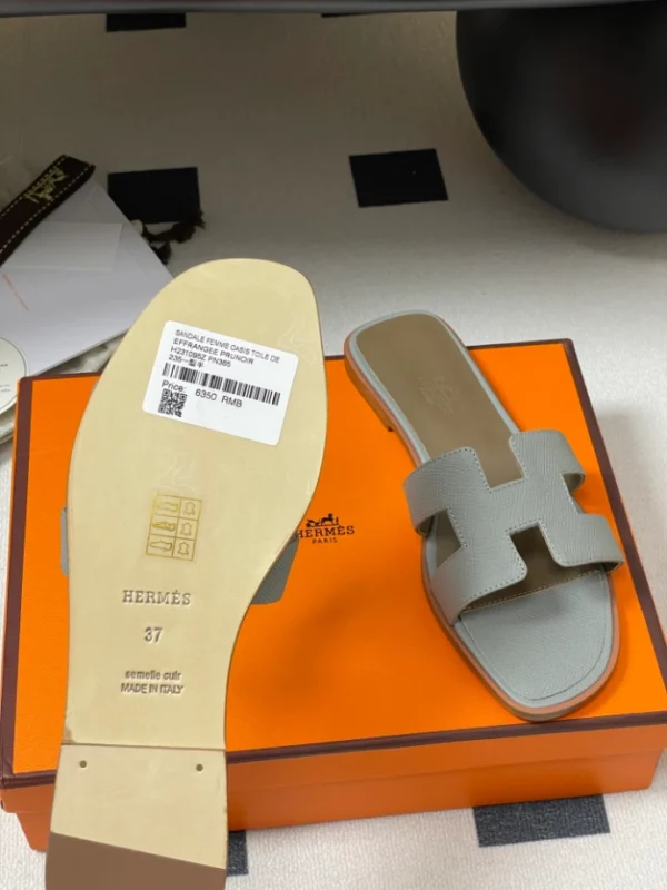 Hermes Oran Sandal - H08
