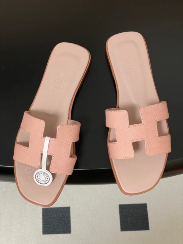Hermes Oran Sandal - H09