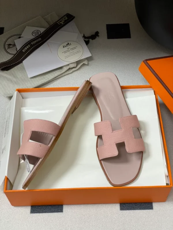 Hermes Oran Sandal - H09